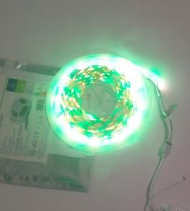 ILUMINAT CU LED: Banda led RGBW